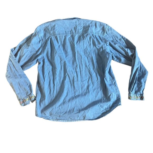 VTG Northern Treasures Floral Embroidered top - Picture 3 of 10